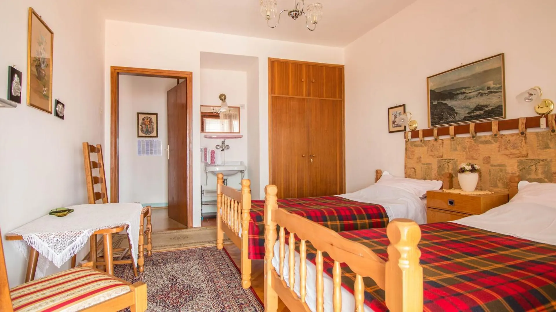 Tridesettri Apartment Crikvenica 0*,  Croatia